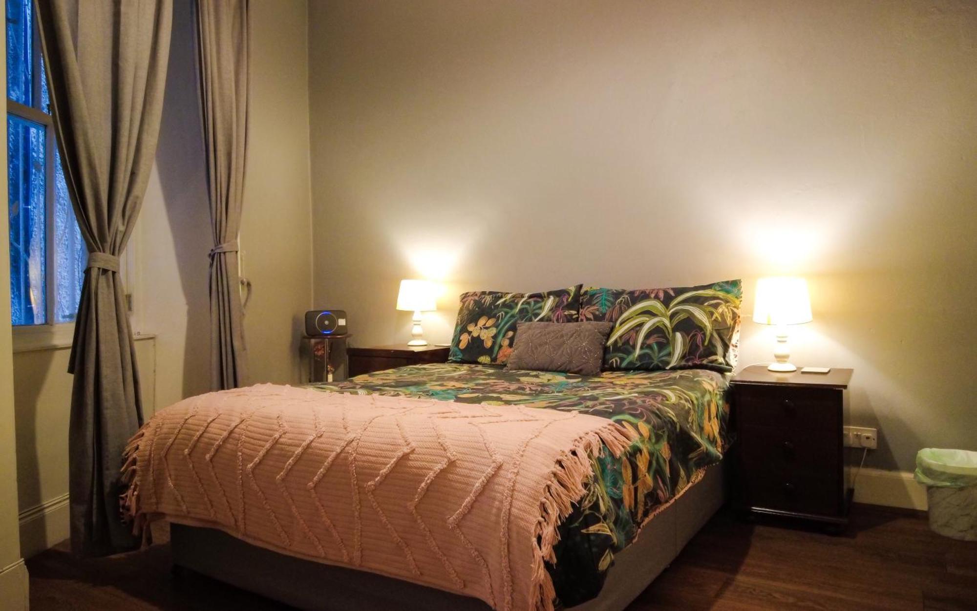 1 Bedrooms Flat In Central Edinburgh Haymarket, Heart Of Edinburgh Flat Sleeps 4 , — Photos 2